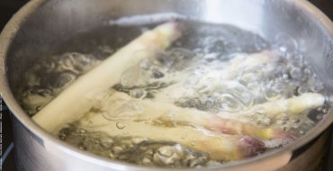 Cuisson à l'eau de l'Asperge des Sables des Landes