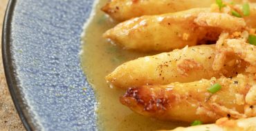 Asperges des Sables des Landes sauce Miso